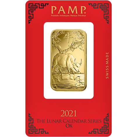La parte posteriore del lingotto d’oro Bue PAMP Suisse Lunar con packaging rosso personalizzato