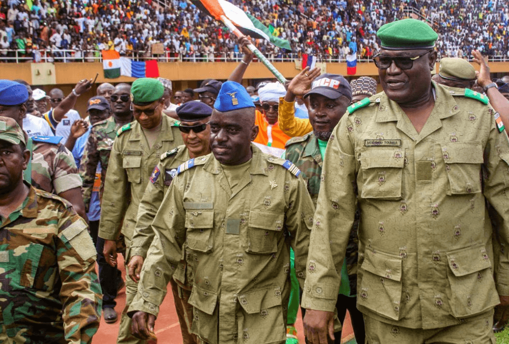 Mitglieder eines Militärrats, der einen Staatsstreich in Niger organisiert hat Mitglieder eines Militärrats, der einen Staatsstreich in Niger organisiert hat