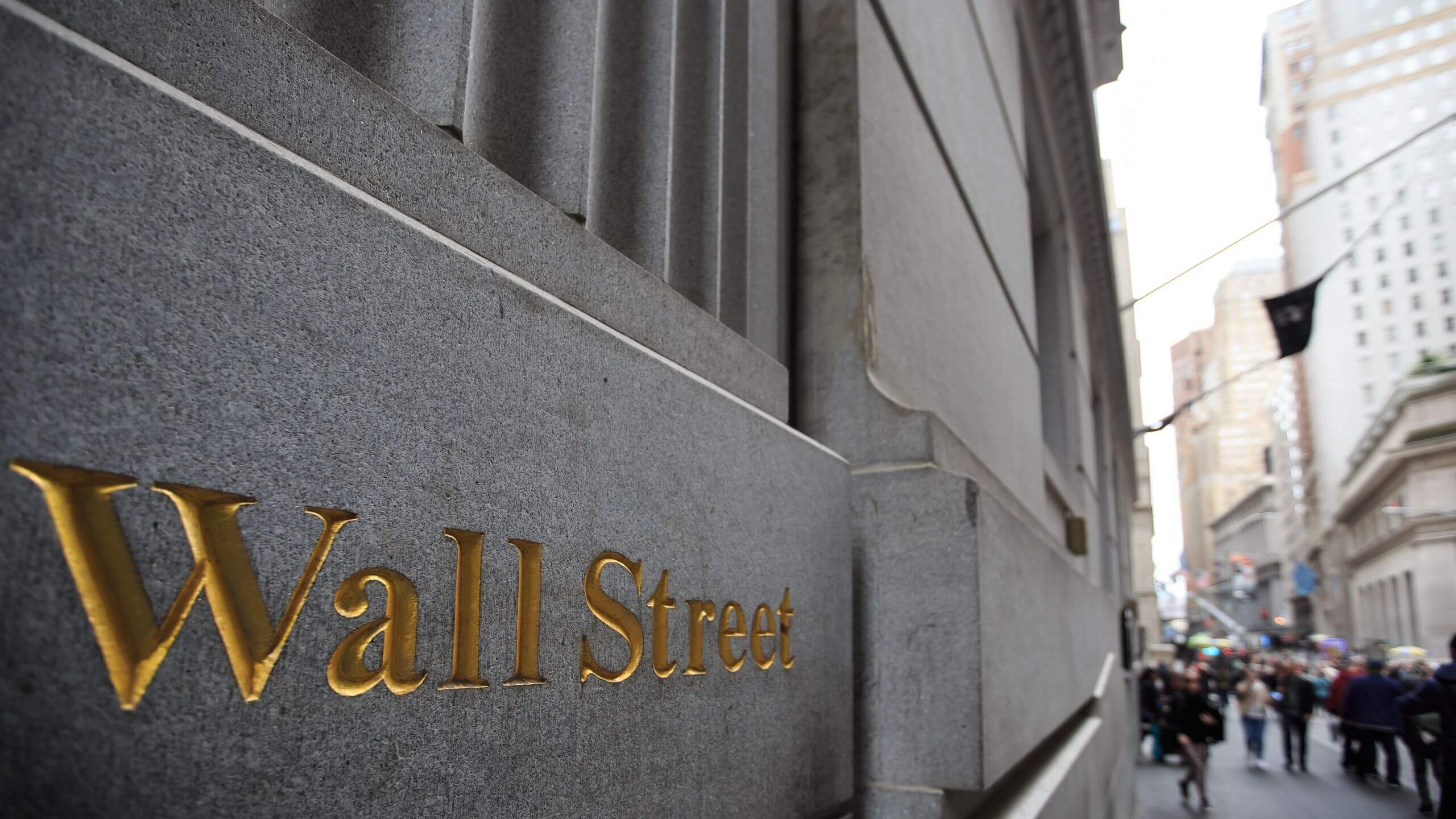La settimana in breve: paura recessione, dollaro in affanno Wall Street a New York City