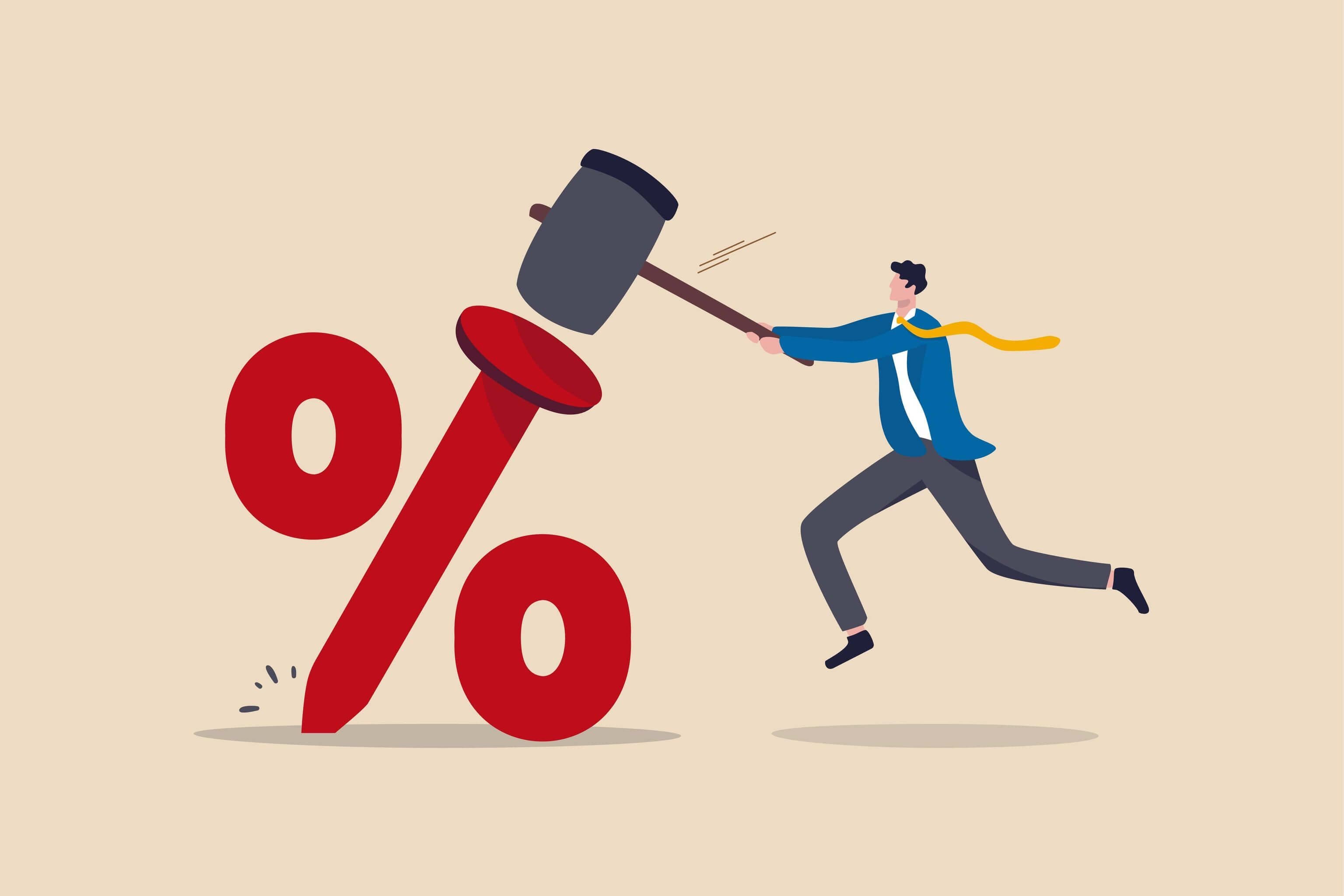 Die Entscheidung der Fed, die Zinssätze zu erhöhen, um die Inflation zu stoppen, wird in einem Bild mit einem Cartoon-Mann dargestellt, der ein rotes Prozentzeichen festnagelt Die Entscheidung der Fed, die Zinssätze zu erhöhen, um die Inflation zu stoppen, wird in einem Bild mit einem Cartoon-Mann dargestellt, der ein rotes Prozentzeichen festnagelt