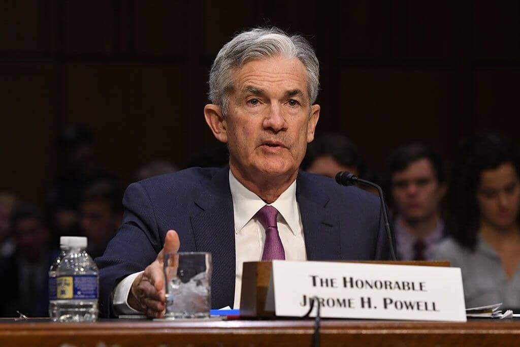 Fed: troppo cauta nel contrastare l’inflazione? Jerome Powell della FED che parla delle previsioni d'inflazione