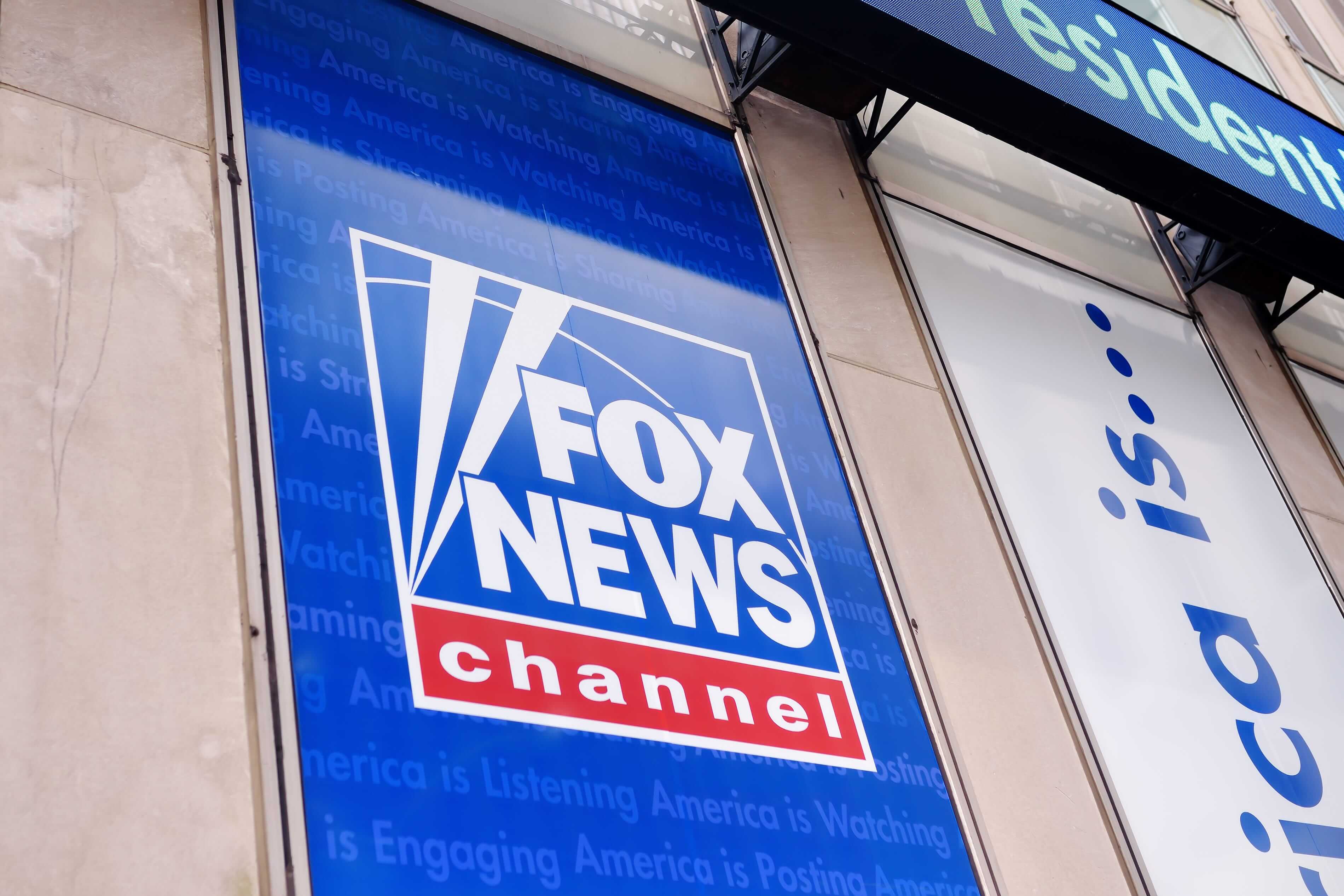 La settimana in breve: la Fed mantiene invariati i tassi, Murdoch fa un passo indietro La sede di News Corporation a Manhattan, New York.