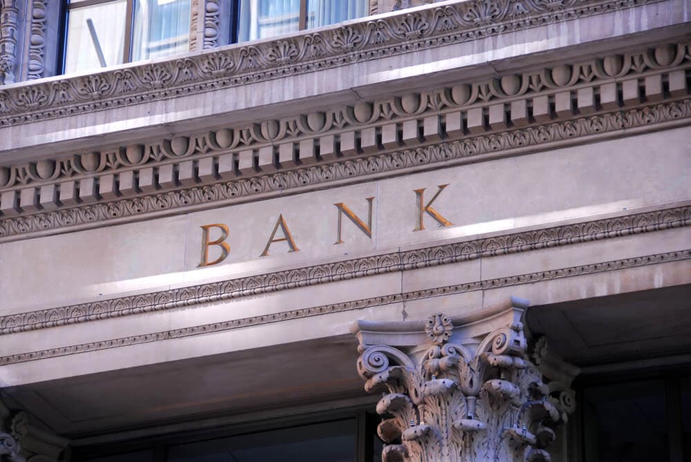 Worin investieren die Ultra-Reichen? Top-Privatbanken raten ihren reichen Kunden zu einer Änderung ihrer Portfolioverteilung